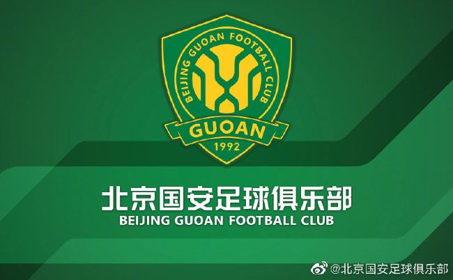 洛佩兹穿着性感舞衣火 《星图》曝片场照 帕丁森严肃米娅亲吻星光大道 2013-08-21 由大卫·柯南伯格执导的电影《星图》刚刚曝出罗伯特·帕丁森和朱丽安·摩尔在加州比弗利山庄拍摄对手戏的片场照，当地时间8月20日，剧组又被拍到帕丁森和米娅·华希科沃斯卡在好莱坞星光大道拍戏的片场照片。